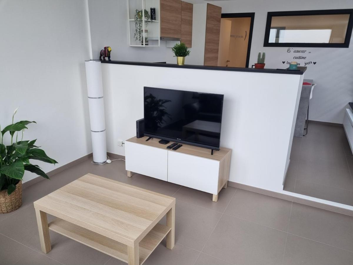 Maisonnette Entierement Renovee Givet Exteriér fotografie